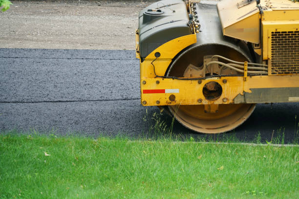 Reasons to Select Us for Your Driveway Paving Requirements in East Peoria, IL